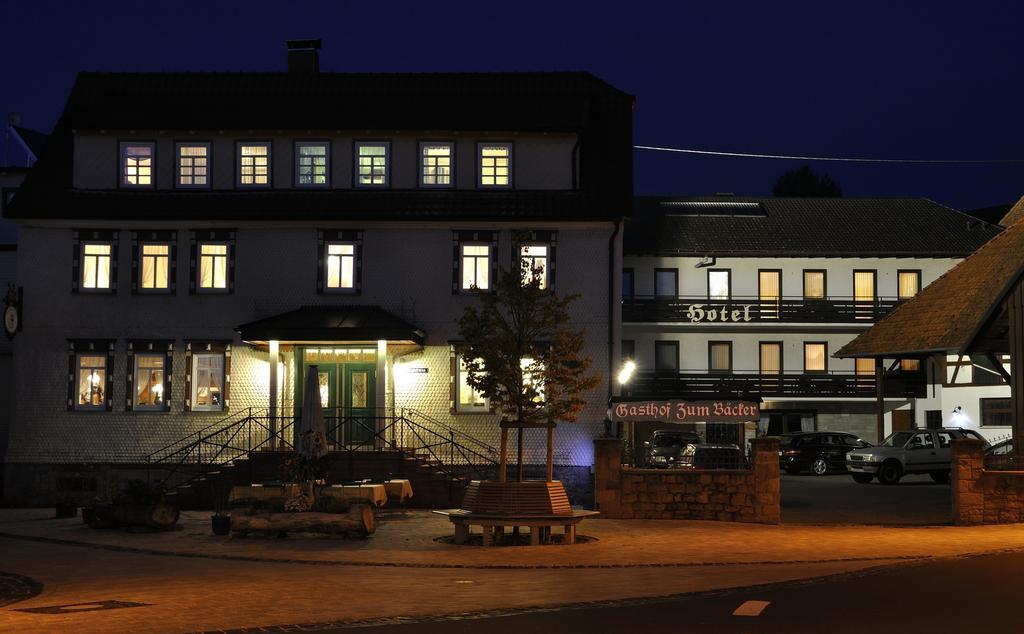 Hotel Zum Baecker Udenhain Exterior foto